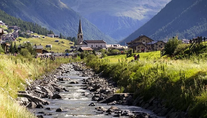 Soggiorno anziani 2026.  Al via le domande